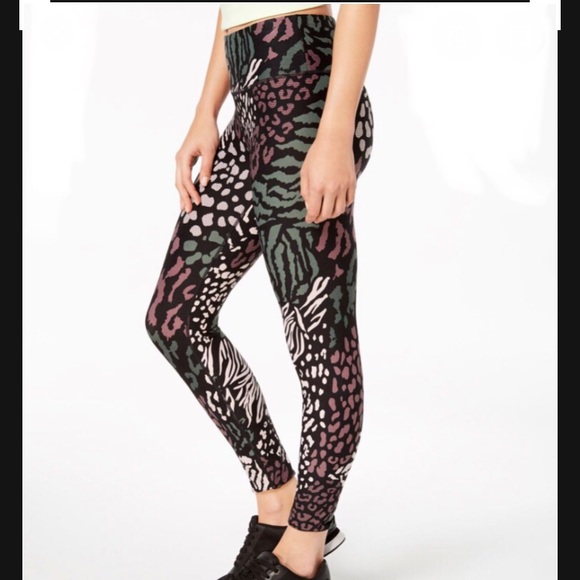 Calvin Klein Pants - NWT Calvin Klein Performance Leggings Sz Small